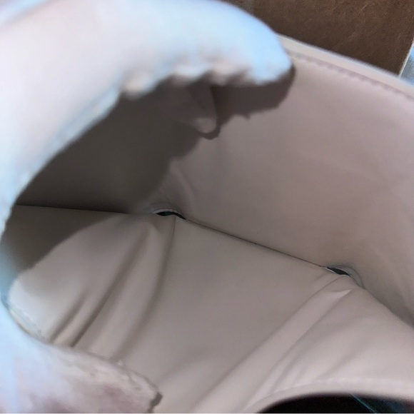 BOTTEGA VENETTA CASSETTE COMPACT WALLET - Picture 7 of 7